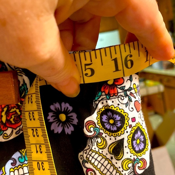 HALLOWEEN SUGAR SKULL DAY OF THE DEAD NOBO  LEGGINGS XL 15 17 NWOT - Picture 7 of 10